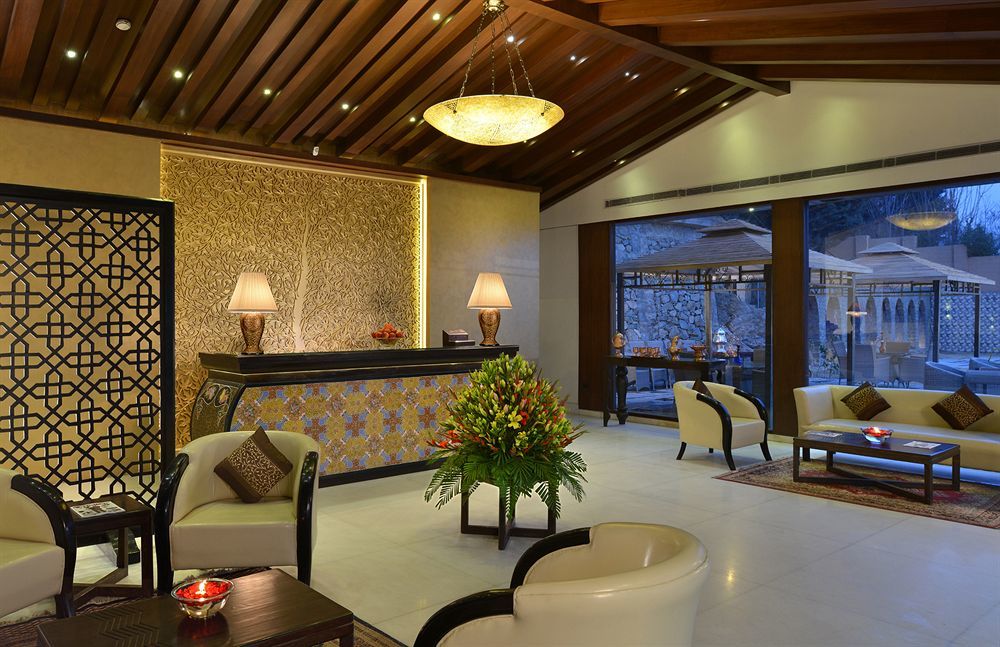 Golden Tulip Srinagar Otel Dış mekan fotoğraf